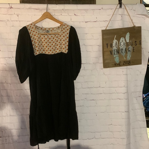 Gorgeous Handmade Empire Waist Dress from Istanbul Boutique - Picture 2 of 3